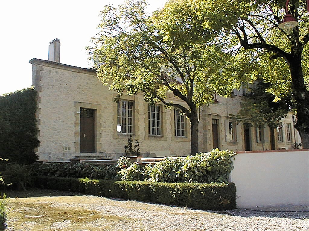 St Nazaire-de-Valentane mairie